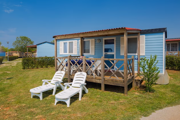 Ingerichte stacaravan op Camping Park Umag